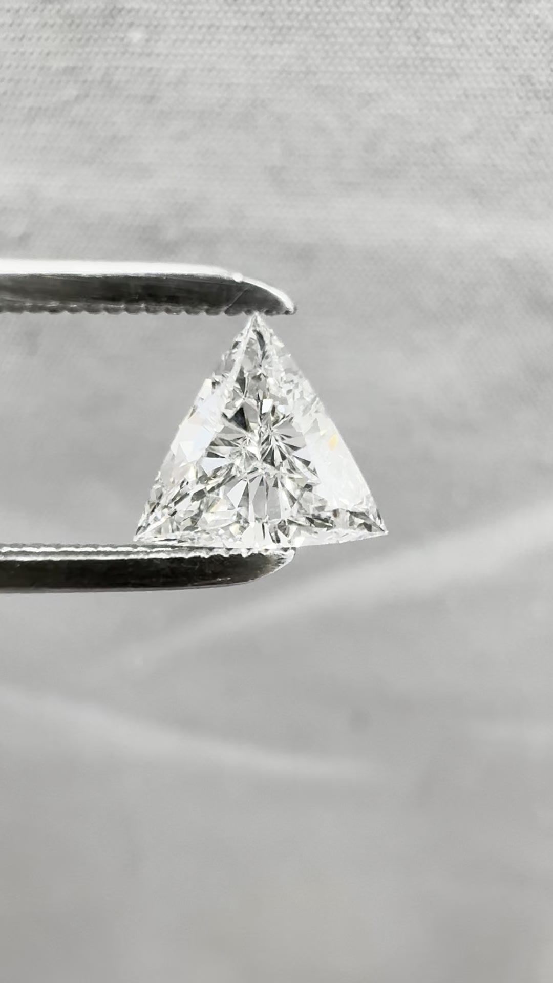 0.5 ct Triangular Diamond
