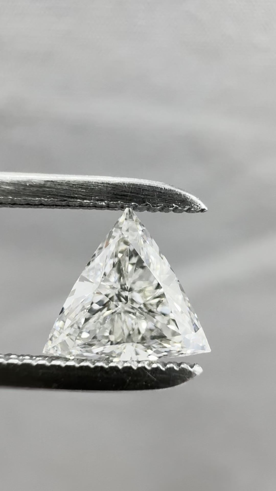 0.5 ct Triangular Diamond