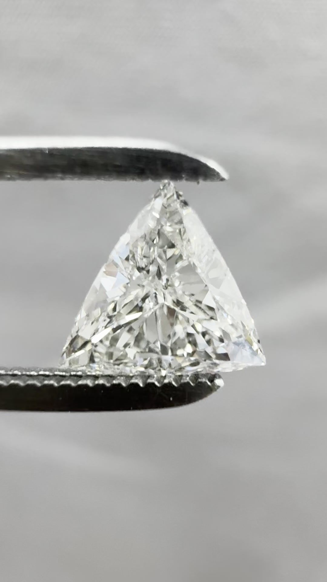 0.5 ct Triangular Diamond