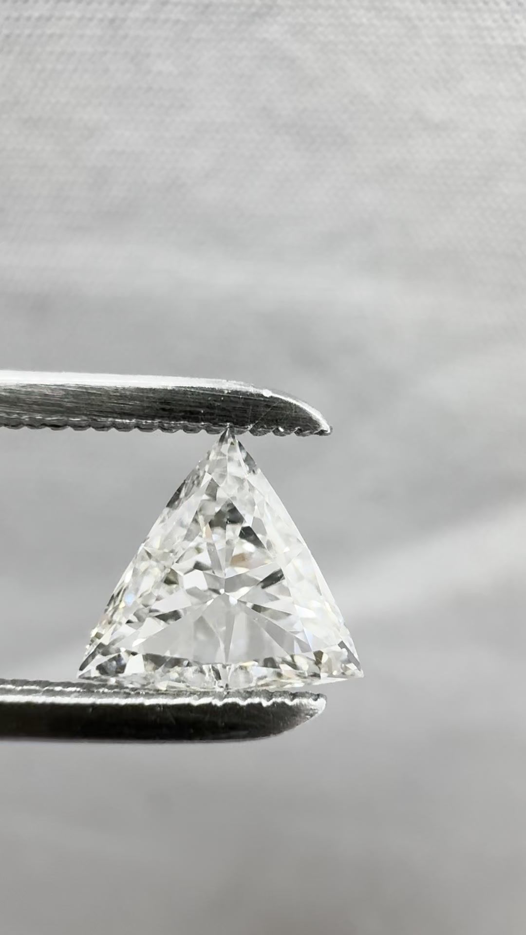 0.5 ct Triangular Diamond