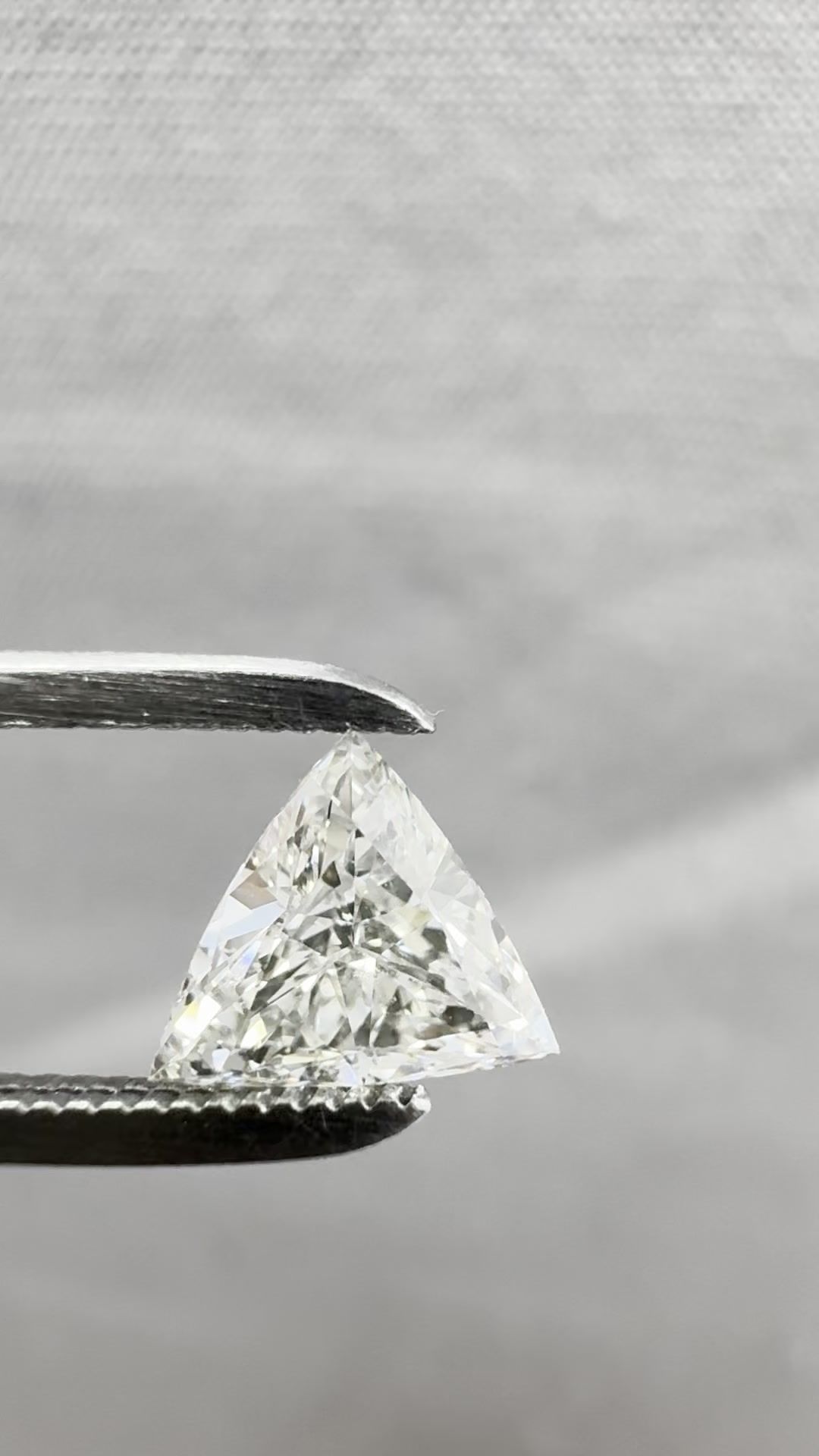 0.5 ct Triangular Diamond