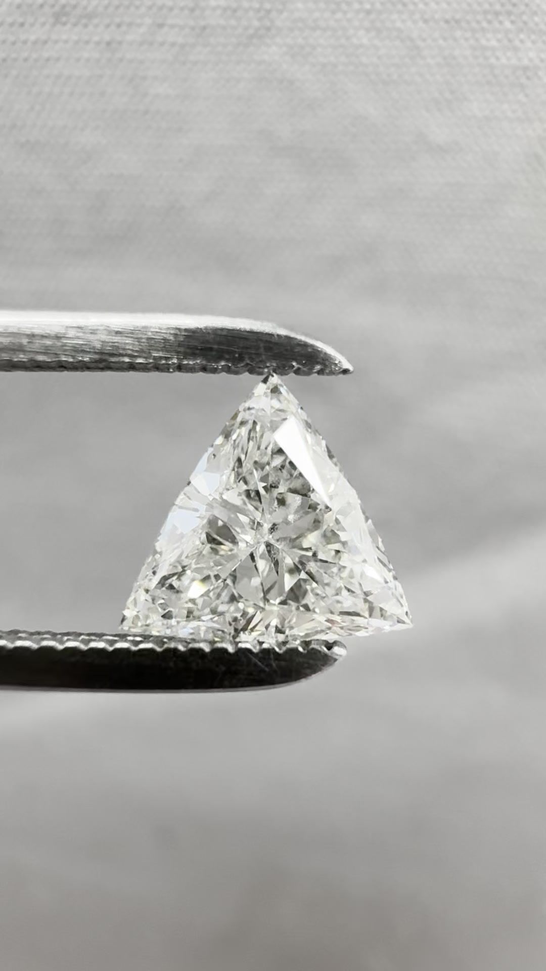 0.5 ct Triangular Diamond
