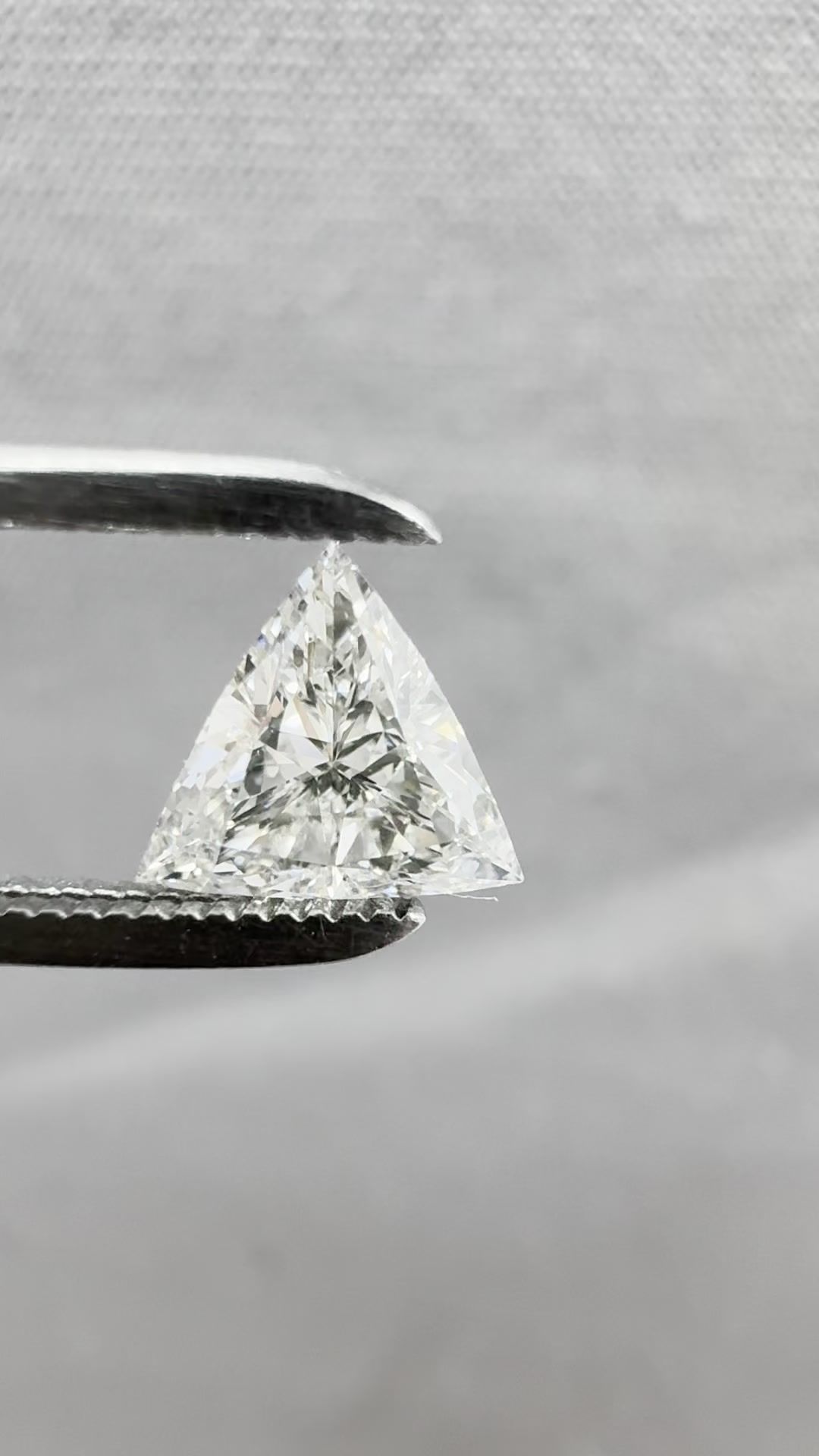 0.5 ct Triangular Diamond