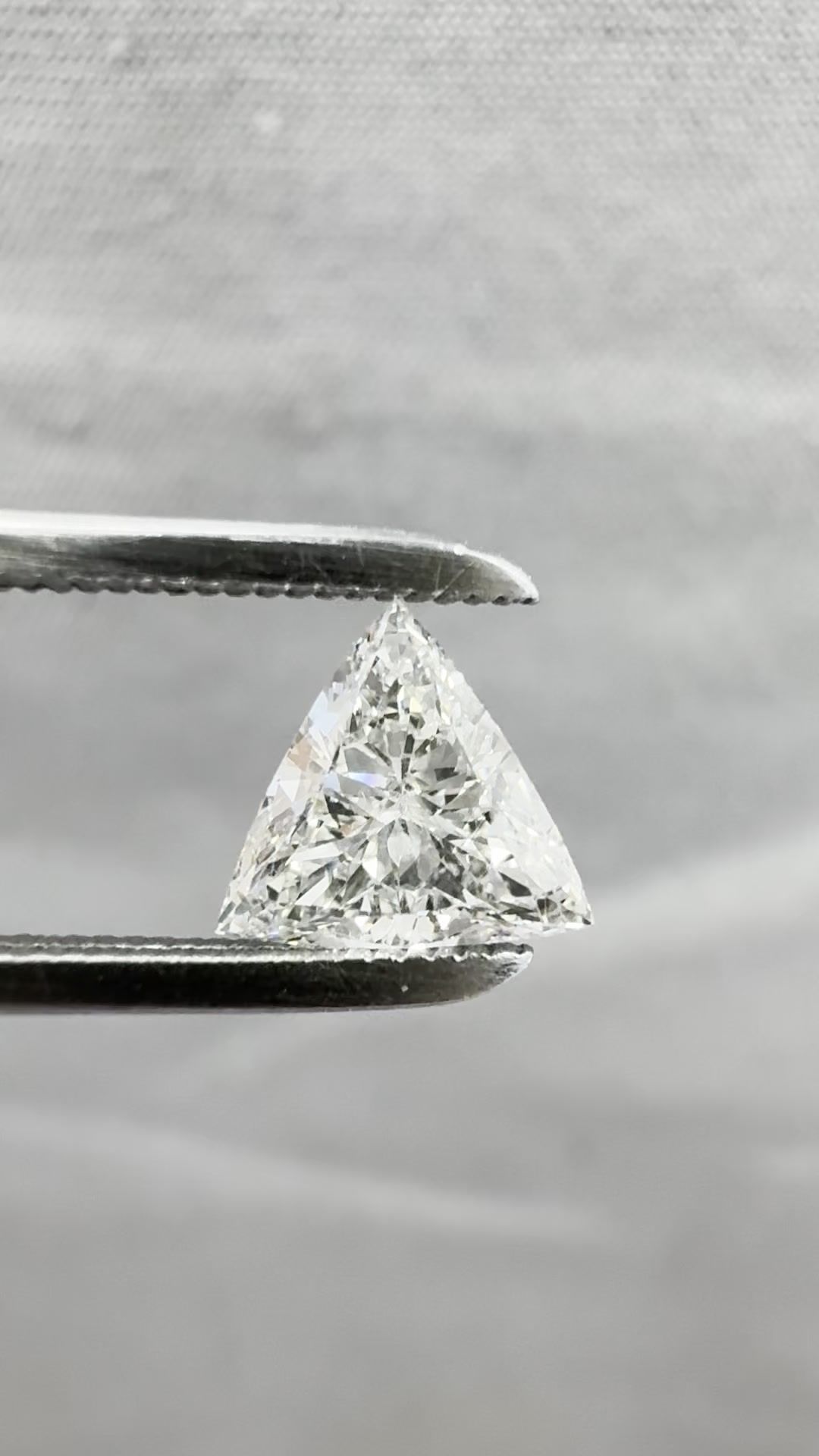 0.5 ct Triangular Diamond