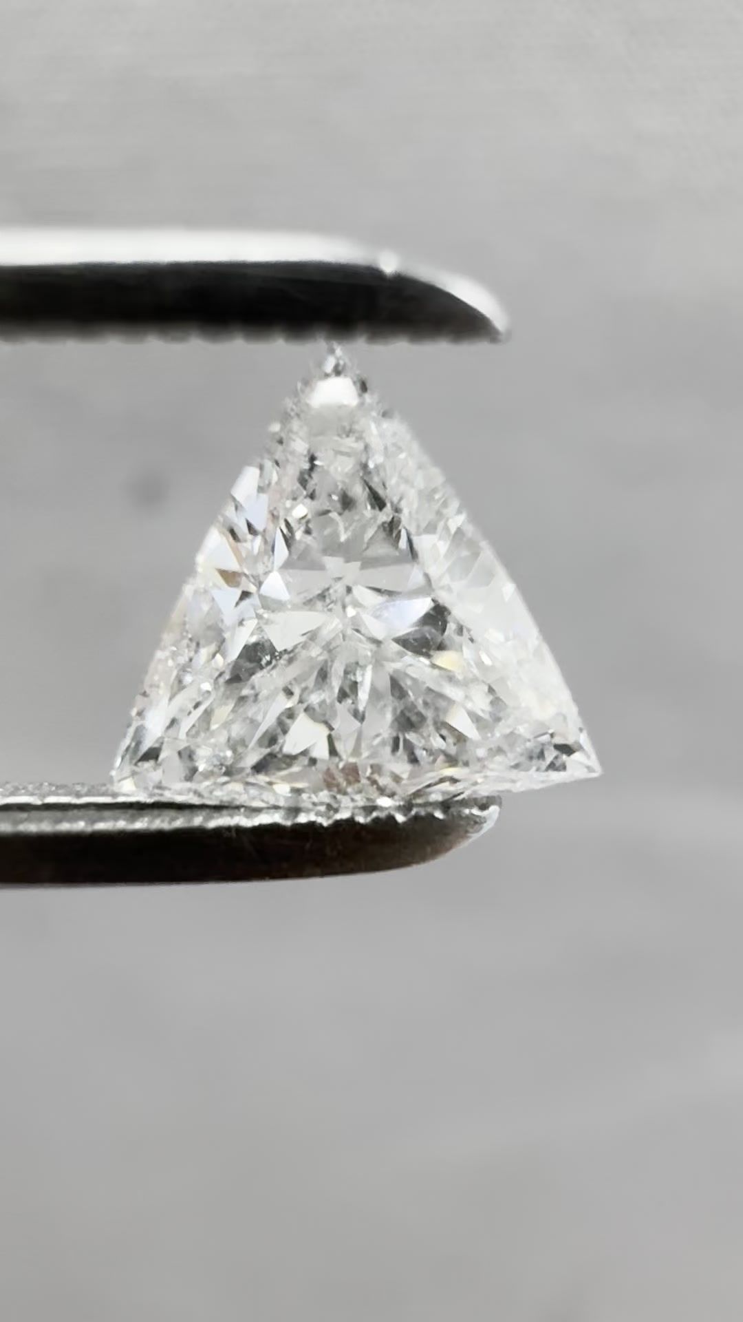 0.5 ct Triangular Diamond
