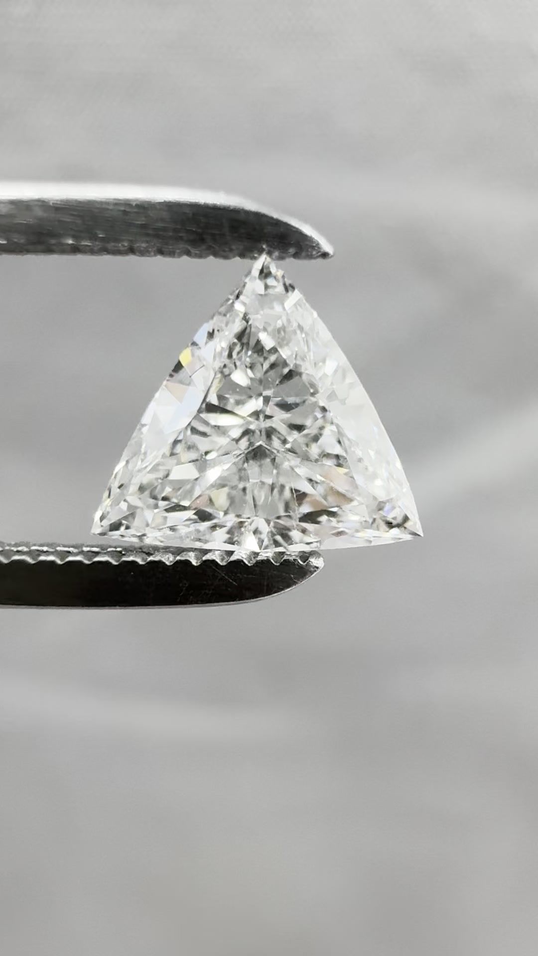 0.5 ct Triangular Diamond