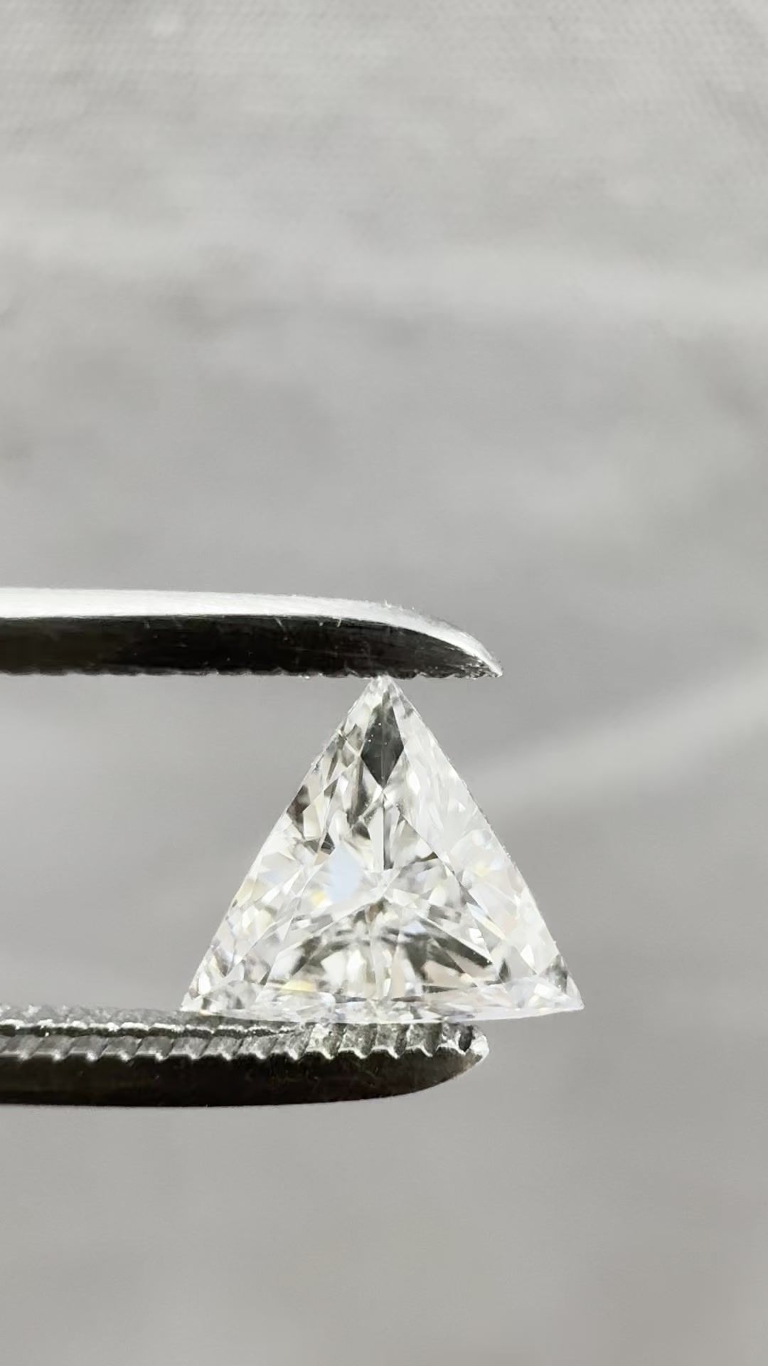 0.5 ct Triangular Diamond