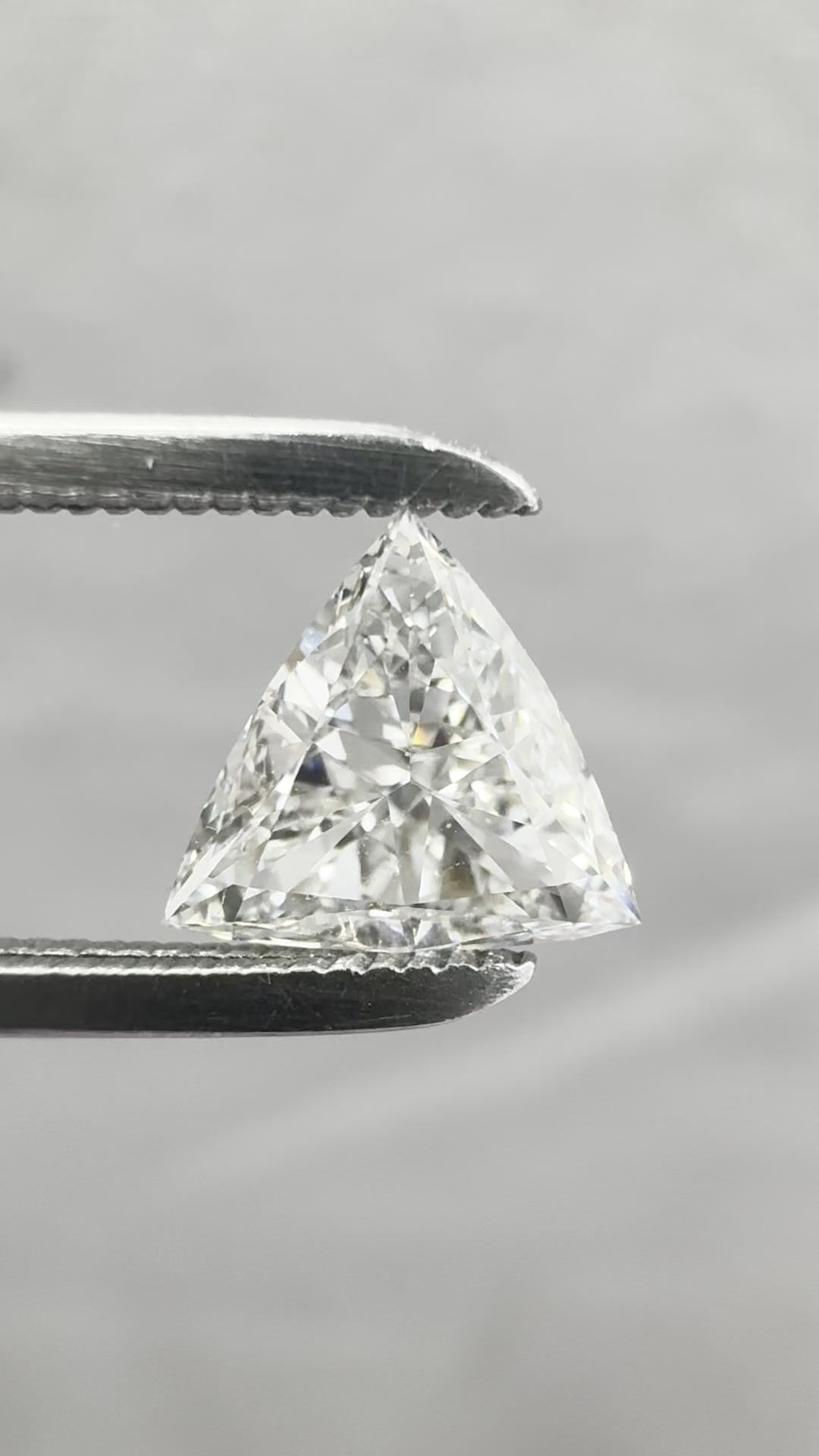 0.51 ct Triangular Diamond