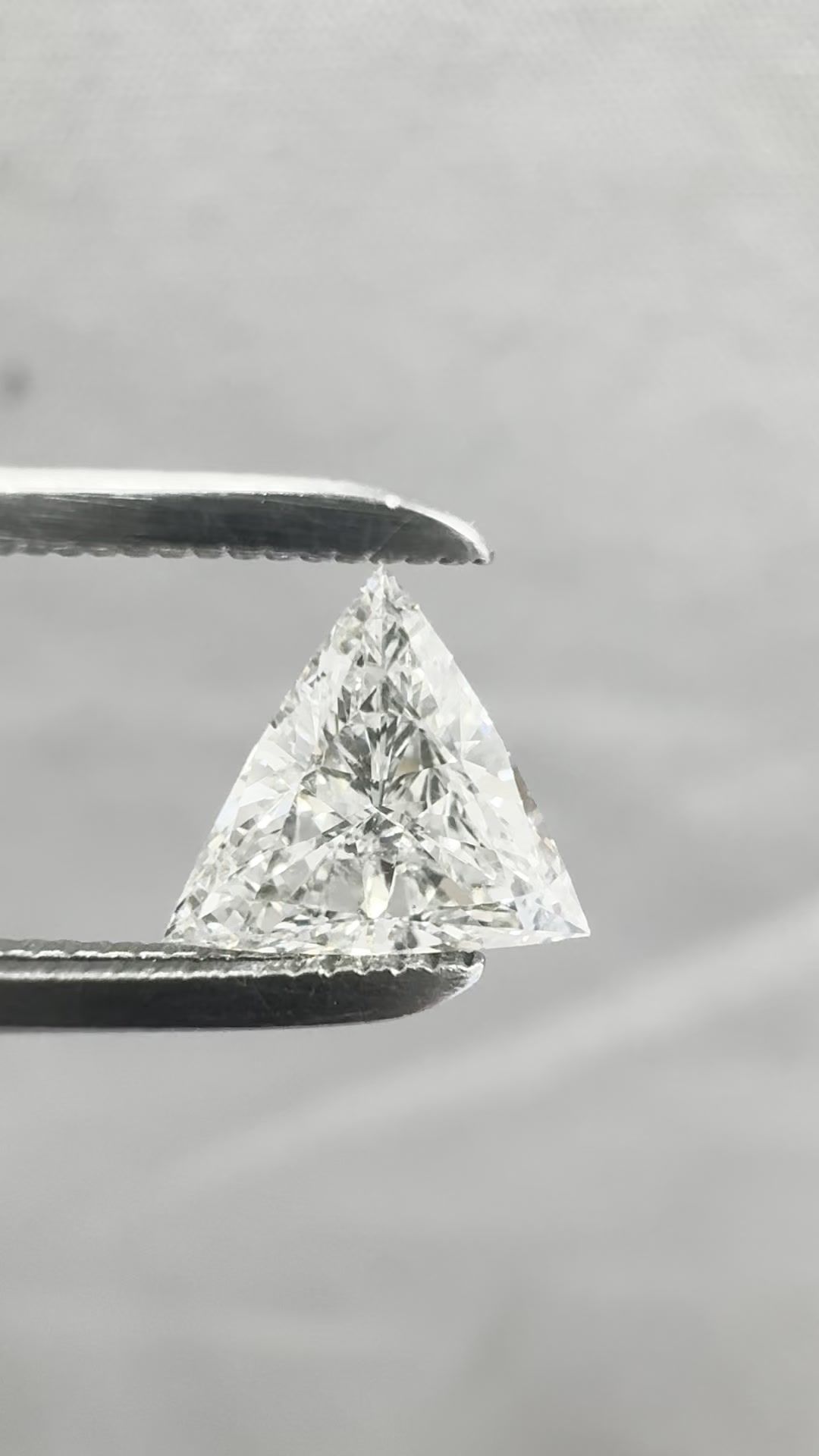 0.51 ct Triangular Diamond