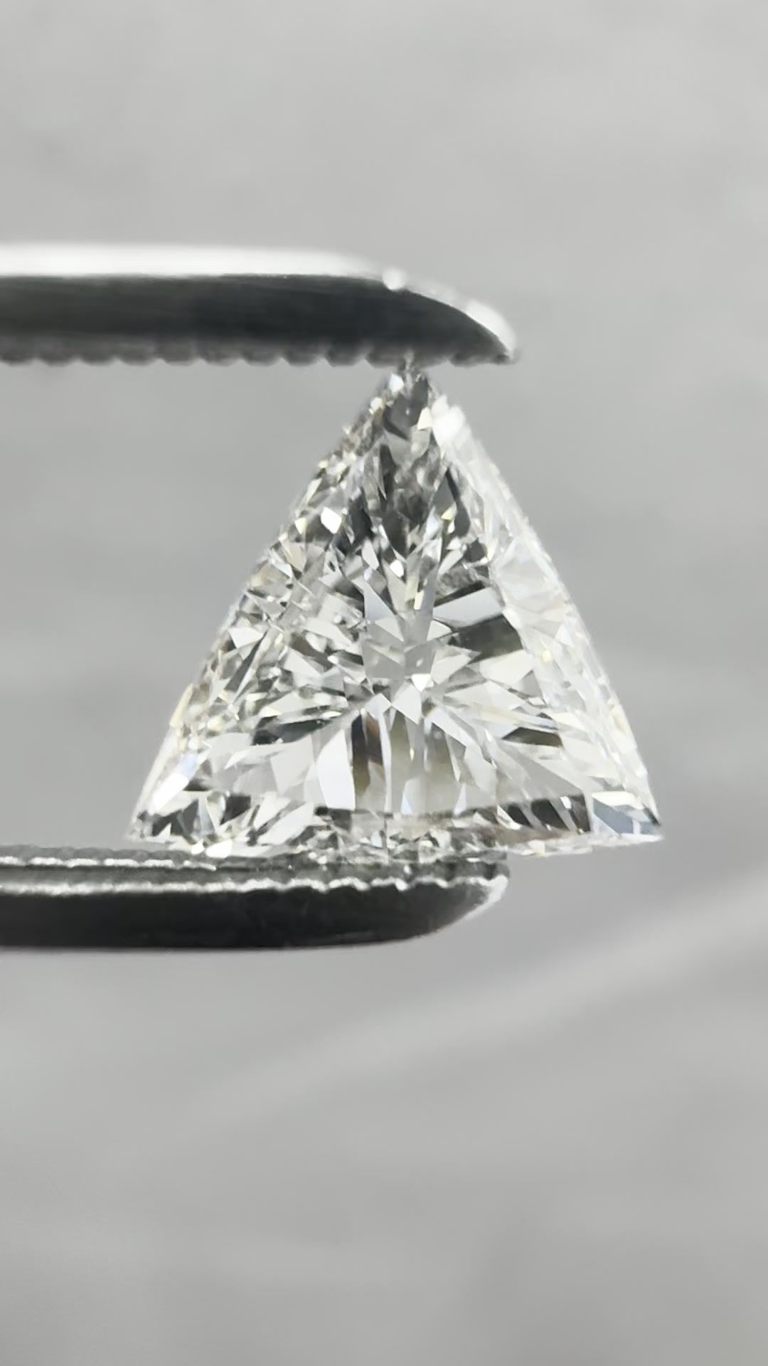 0.51 ct Triangular Diamond