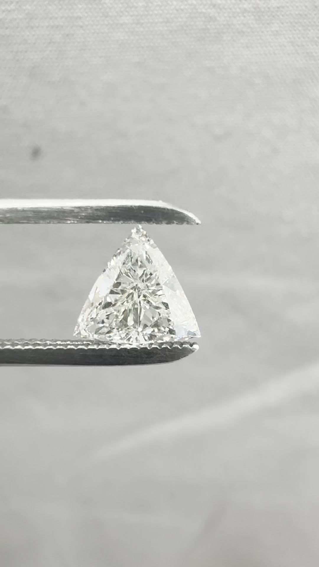 0.51 ct Triangular Diamond