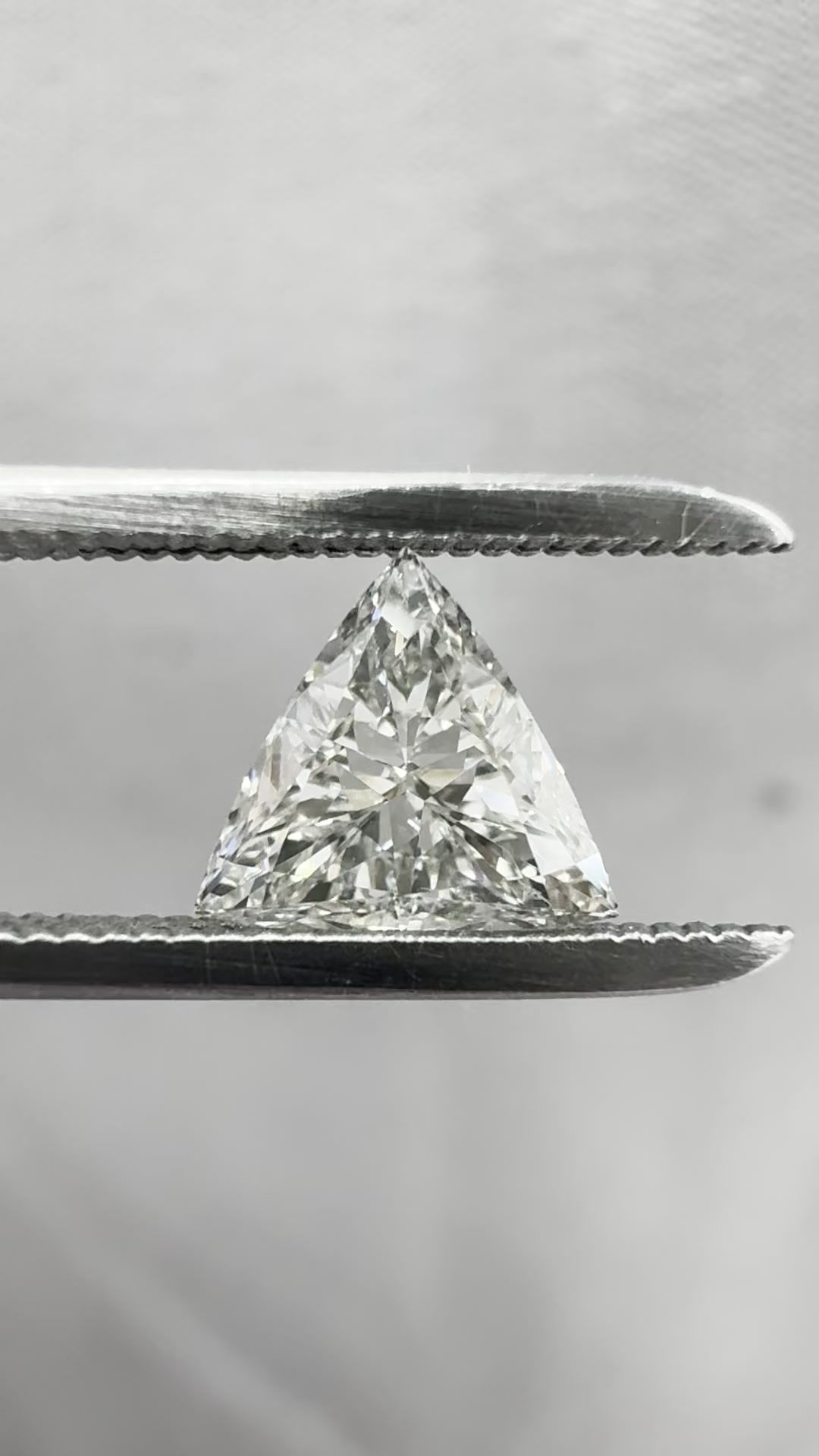 0.51 ct Triangular Diamond
