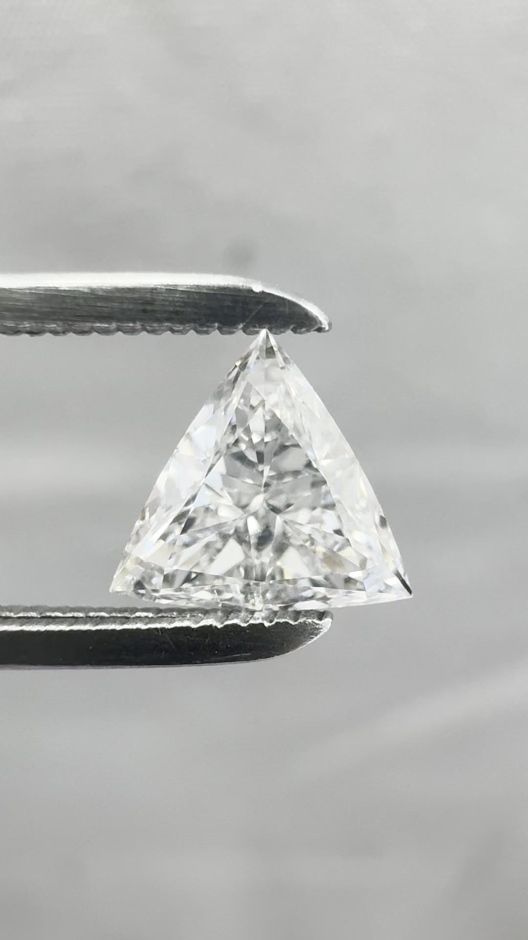 0.52 ct Triangular Diamond
