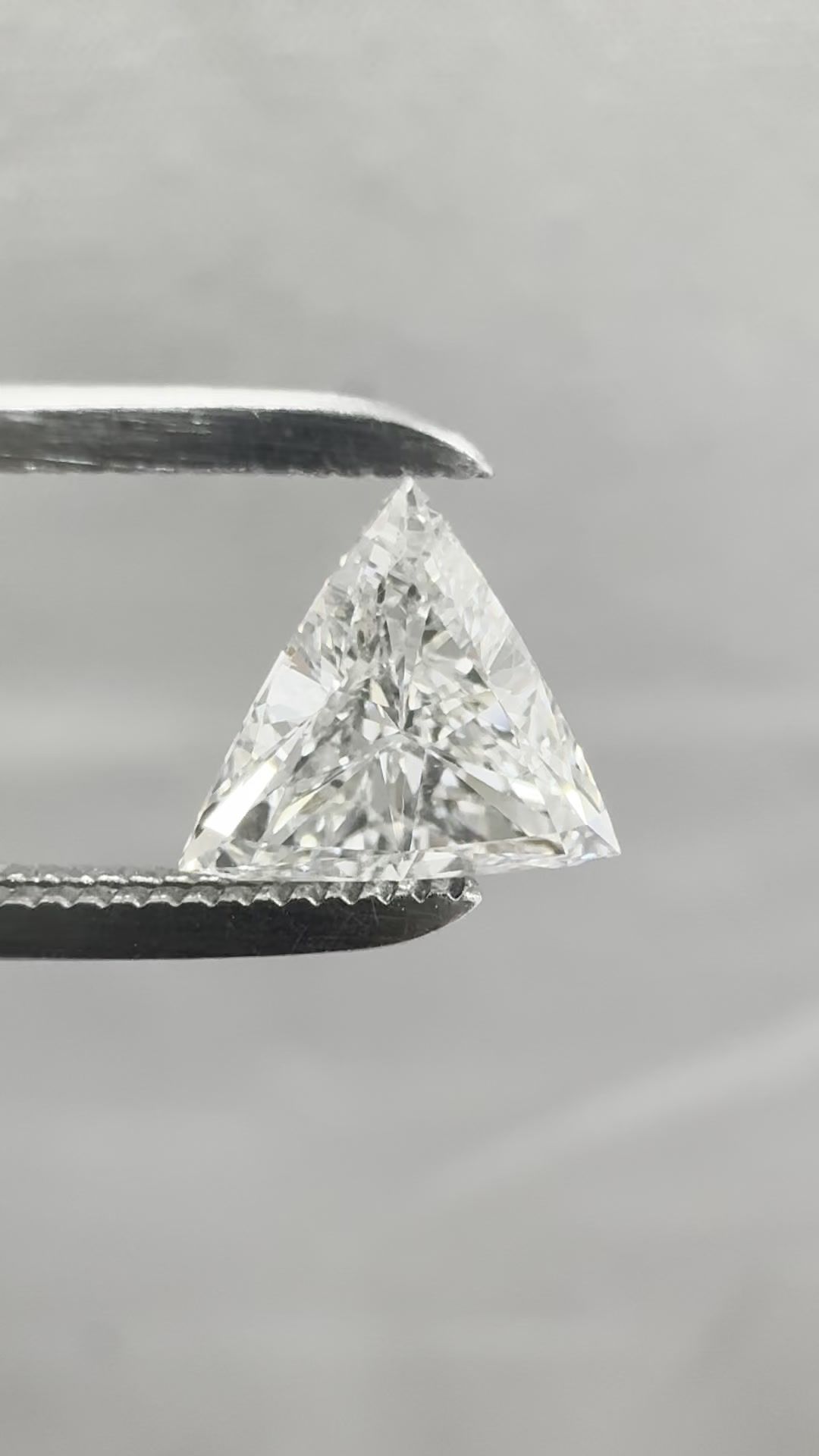 0.52 ct Triangular Diamond