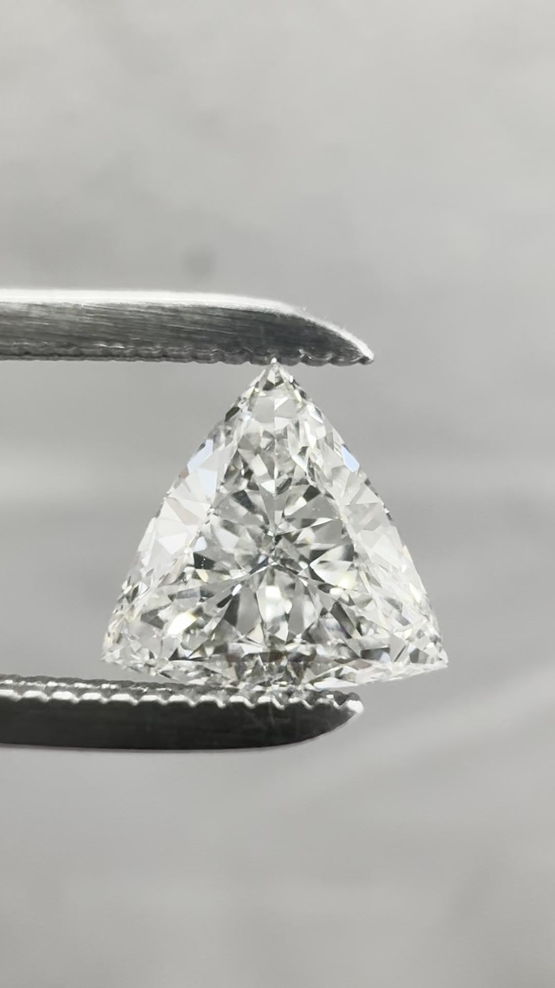 0.52 ct Triangular Diamond