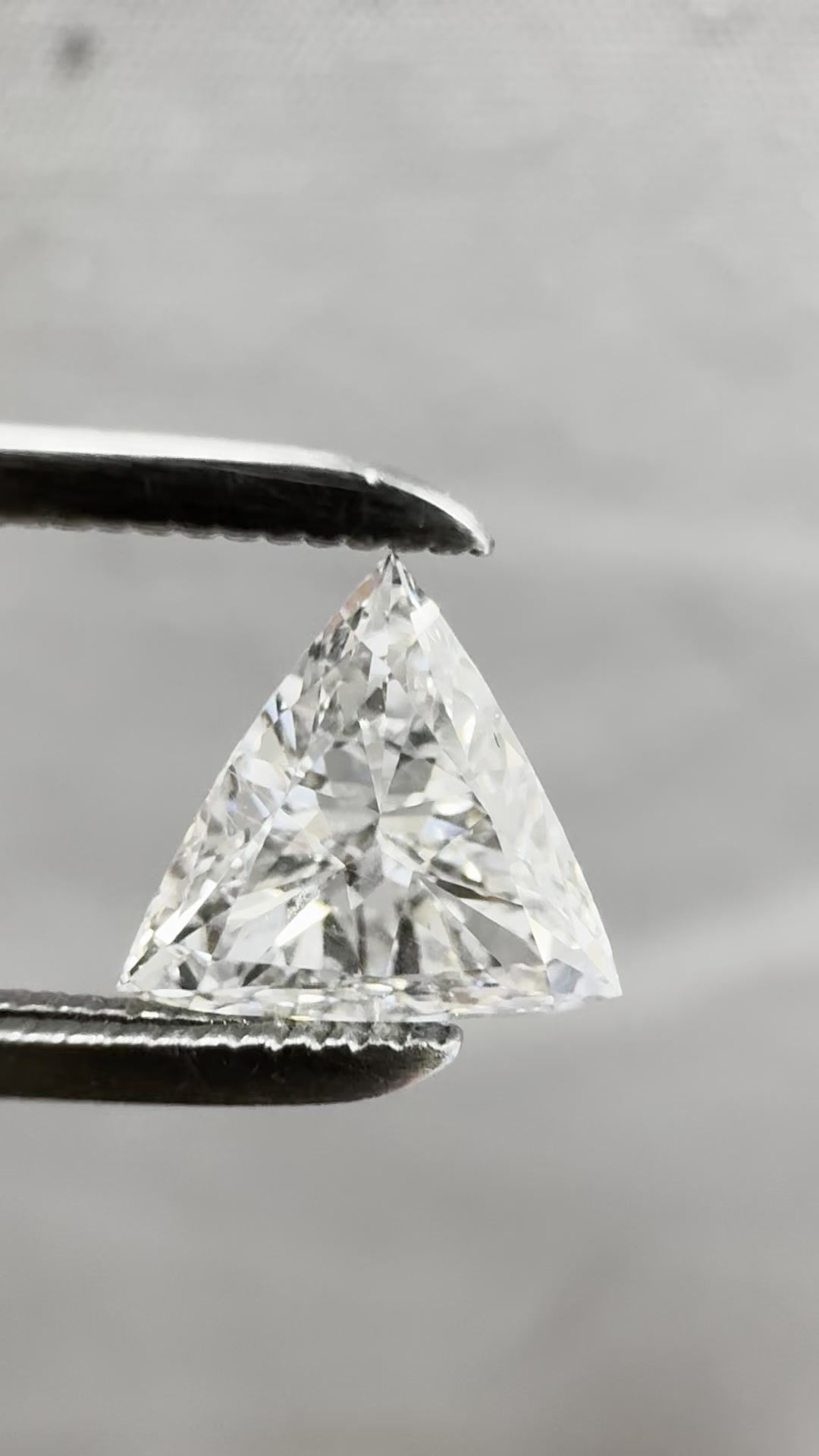 0.51 ct Triangular Diamond