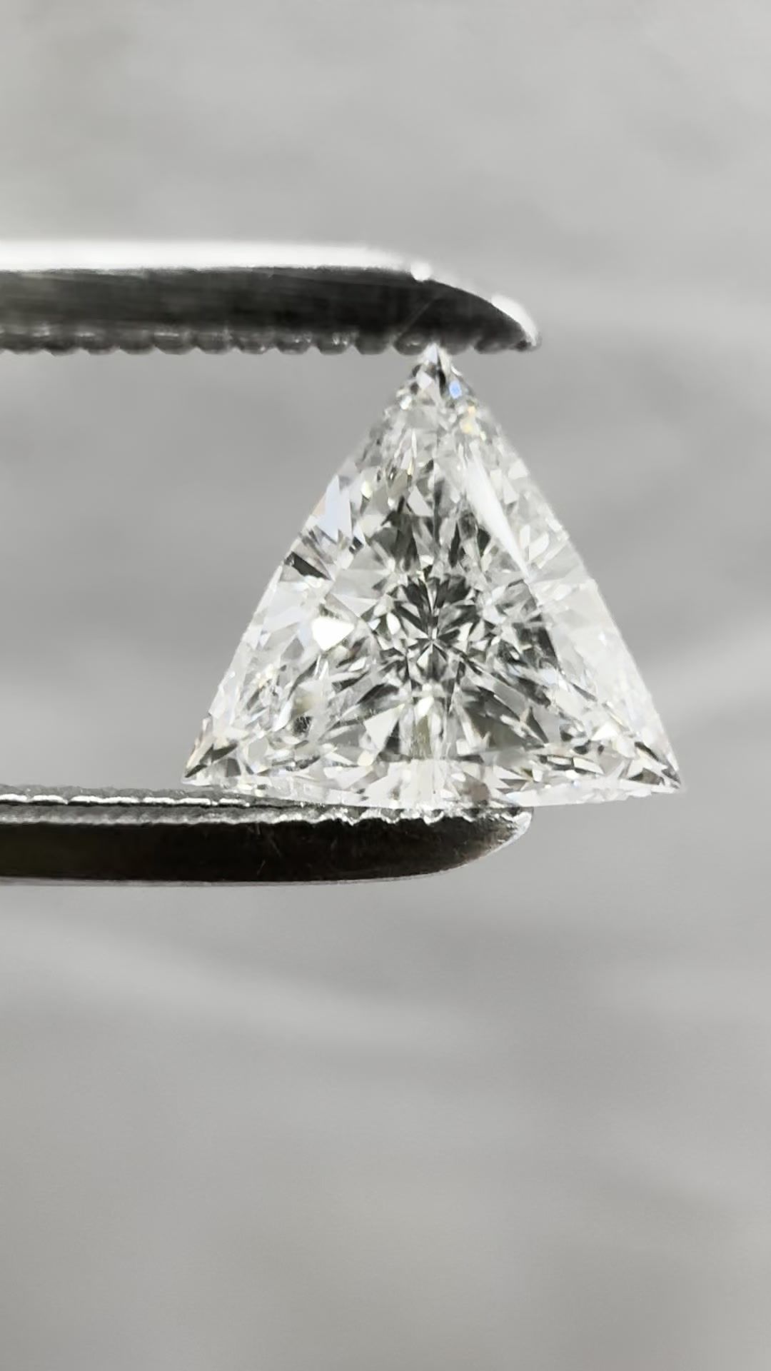 0.51 ct Triangular Diamond