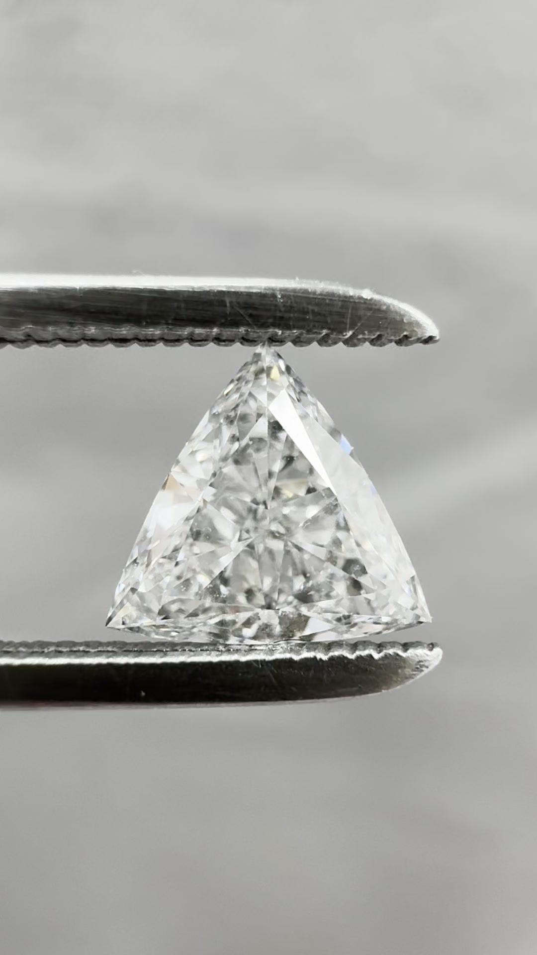 0.51 ct Triangular Diamond