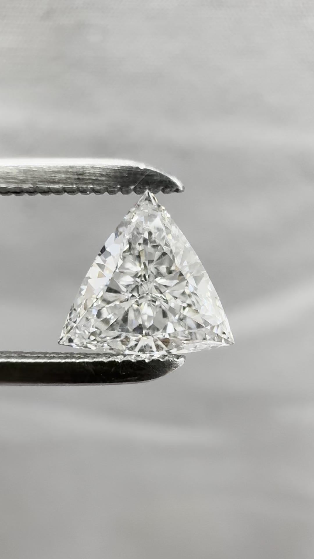 0.51 ct Triangular Diamond