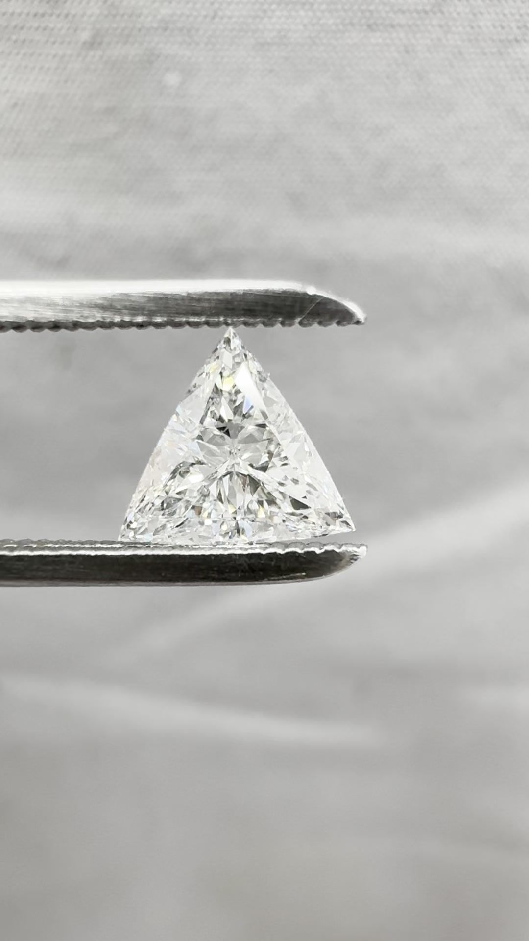 0.51 ct Triangular Diamond