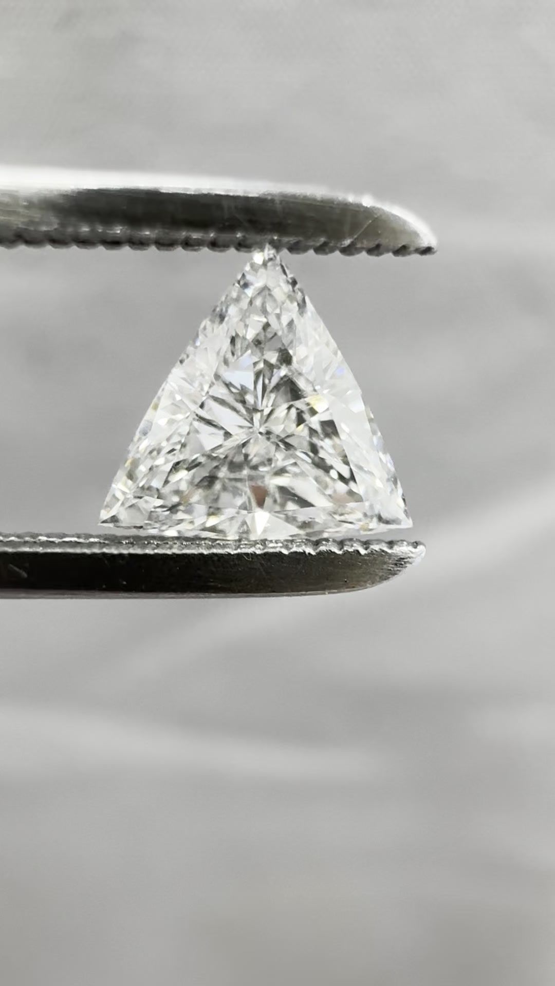 0.51 ct Triangular Diamond