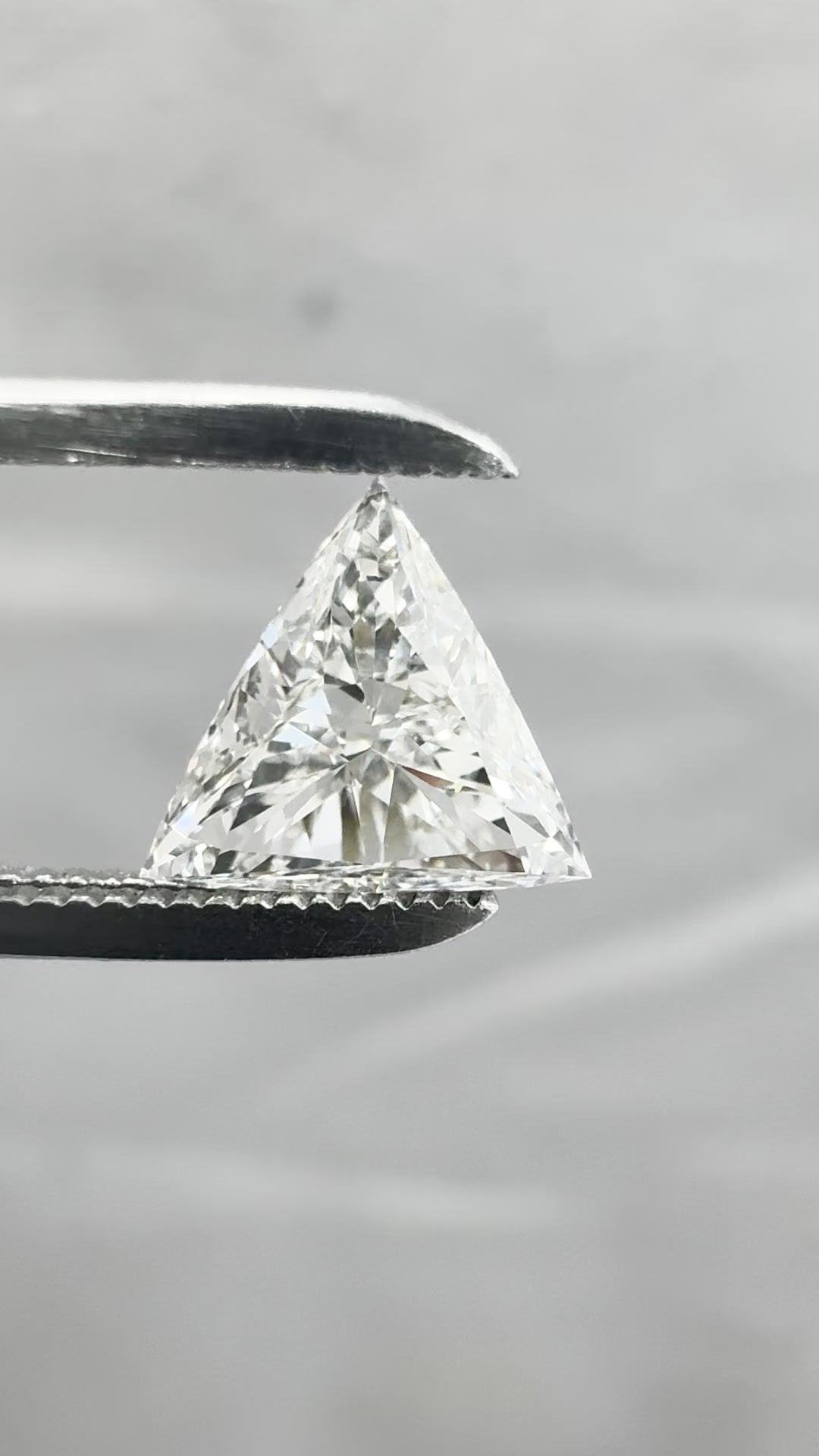 0.51 ct Triangular Diamond