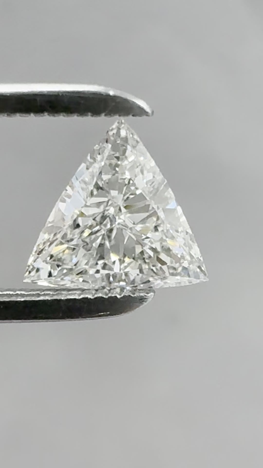 0.62 ct Triangular Diamond
