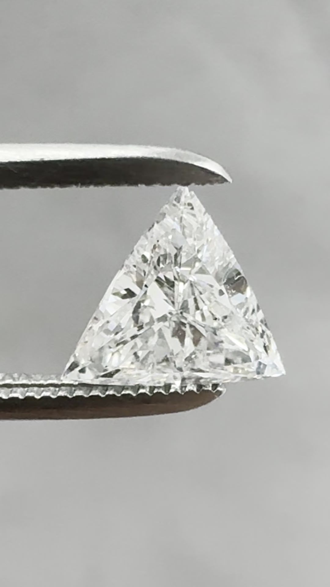 0.68 ct Triangular Diamond
