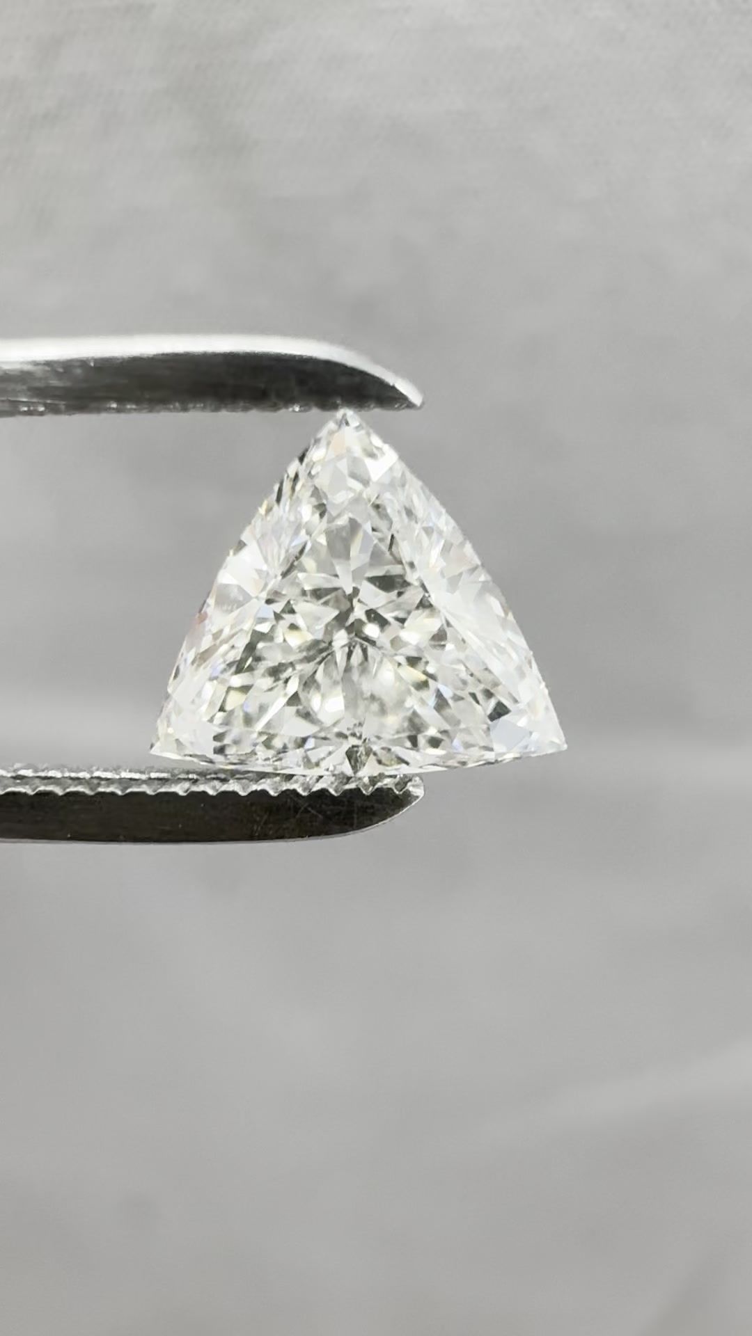 0.71 ct Triangular Diamond
