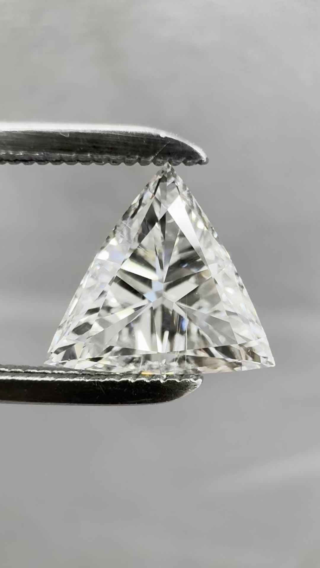 0.72 ct Triangular Diamond