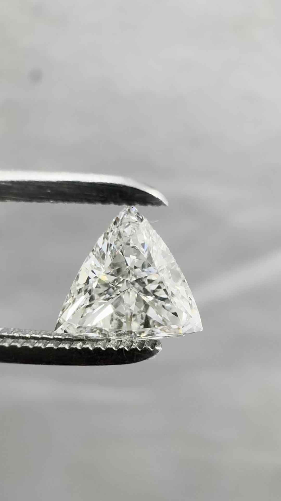 0.56 ct Triangular Diamond