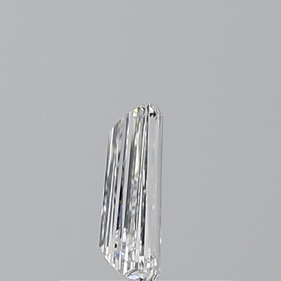 0.3 ct Tapered baguette Diamond