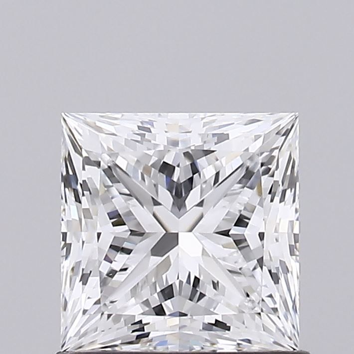 1.1 ct lab-grown Princess Diamond