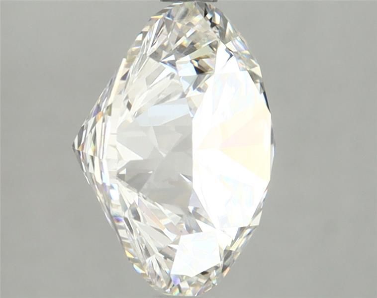 3.91 ct Round diamond