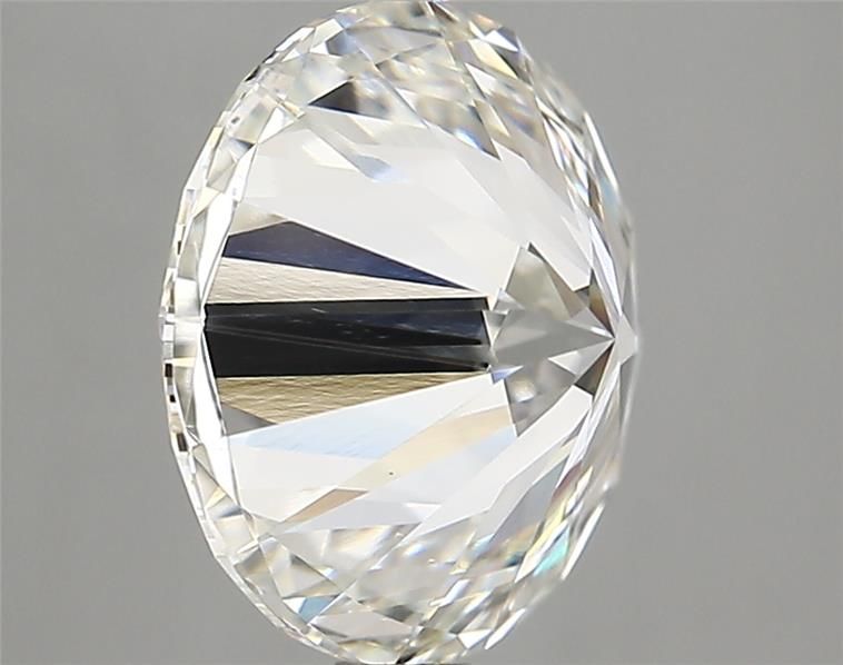 3.84 ct Round diamond