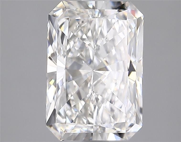 2.68 ct Radiant diamond