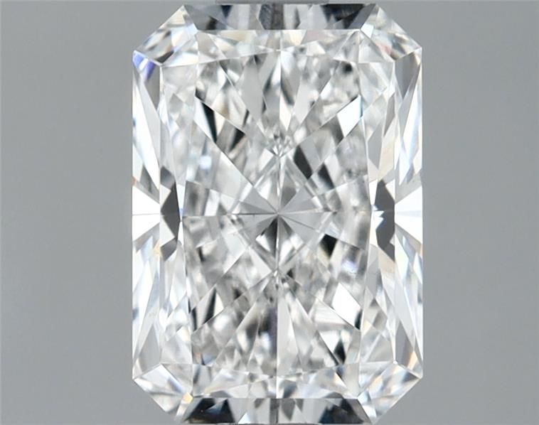 1.33 ct lab-grown Radiant Diamond