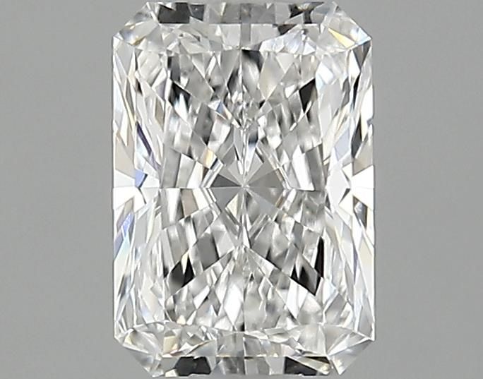1.33 ct lab-grown Radiant Diamond