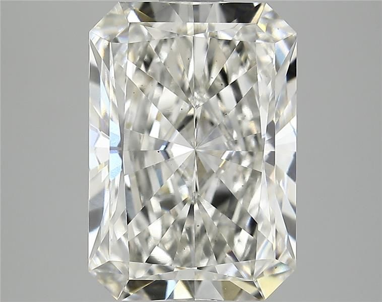 3.87 ct Radiant diamond