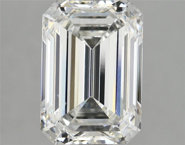 3.02 ct Emerald diamond