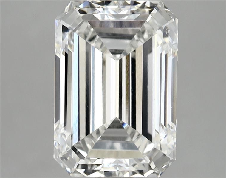 3.03 ct Emerald diamond