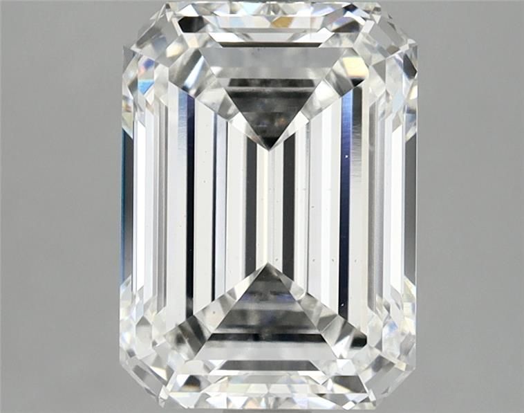 3.06 ct Emerald diamond