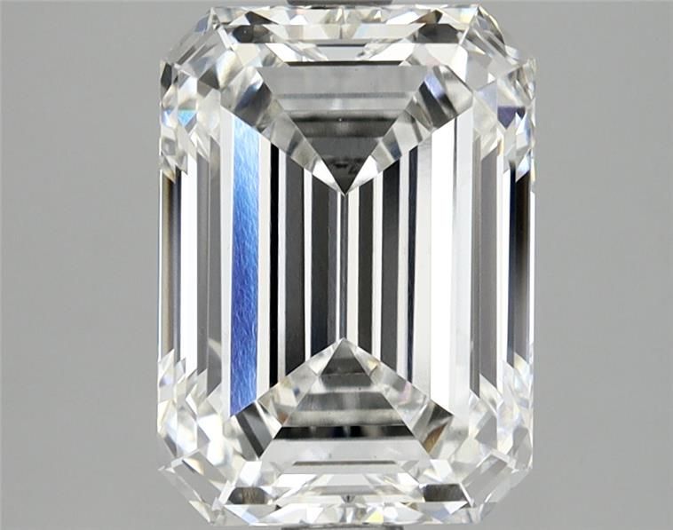 3.09 ct Emerald diamond