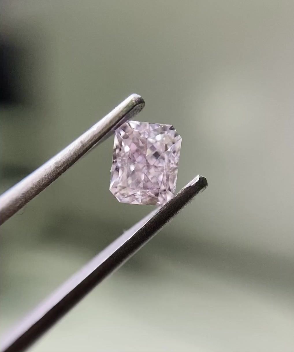Diament 0.31 ct Fancy Light Brown Pink/SI1