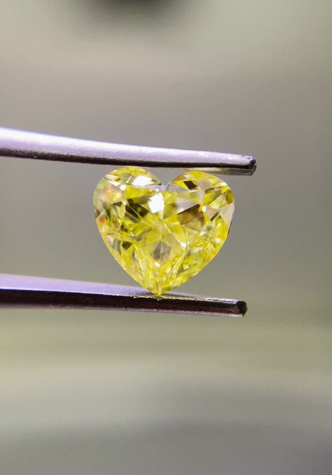 Diament 1.0 ct Fancy Intense Yellow/VS1