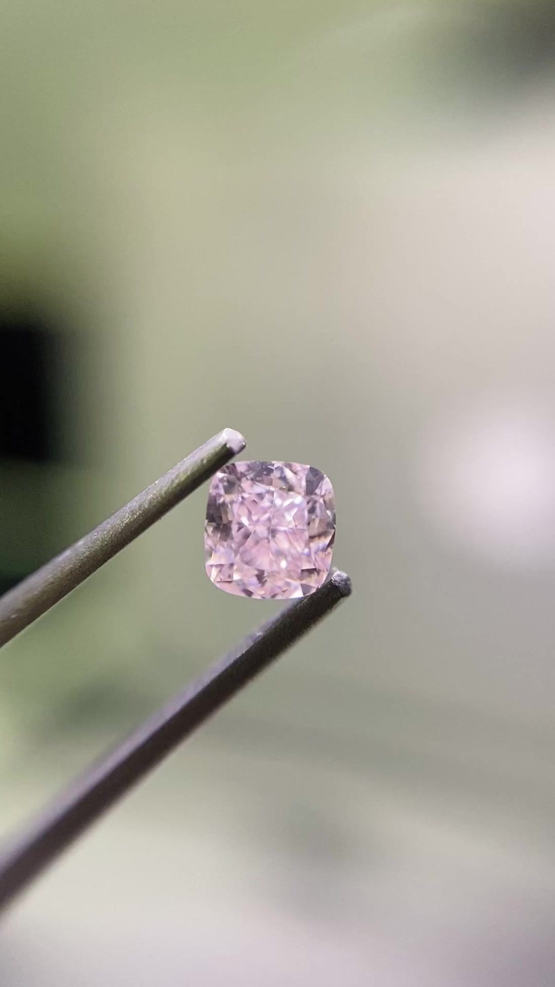 Diament 0.26 ct Fancy Light Orangey Pink/SI1