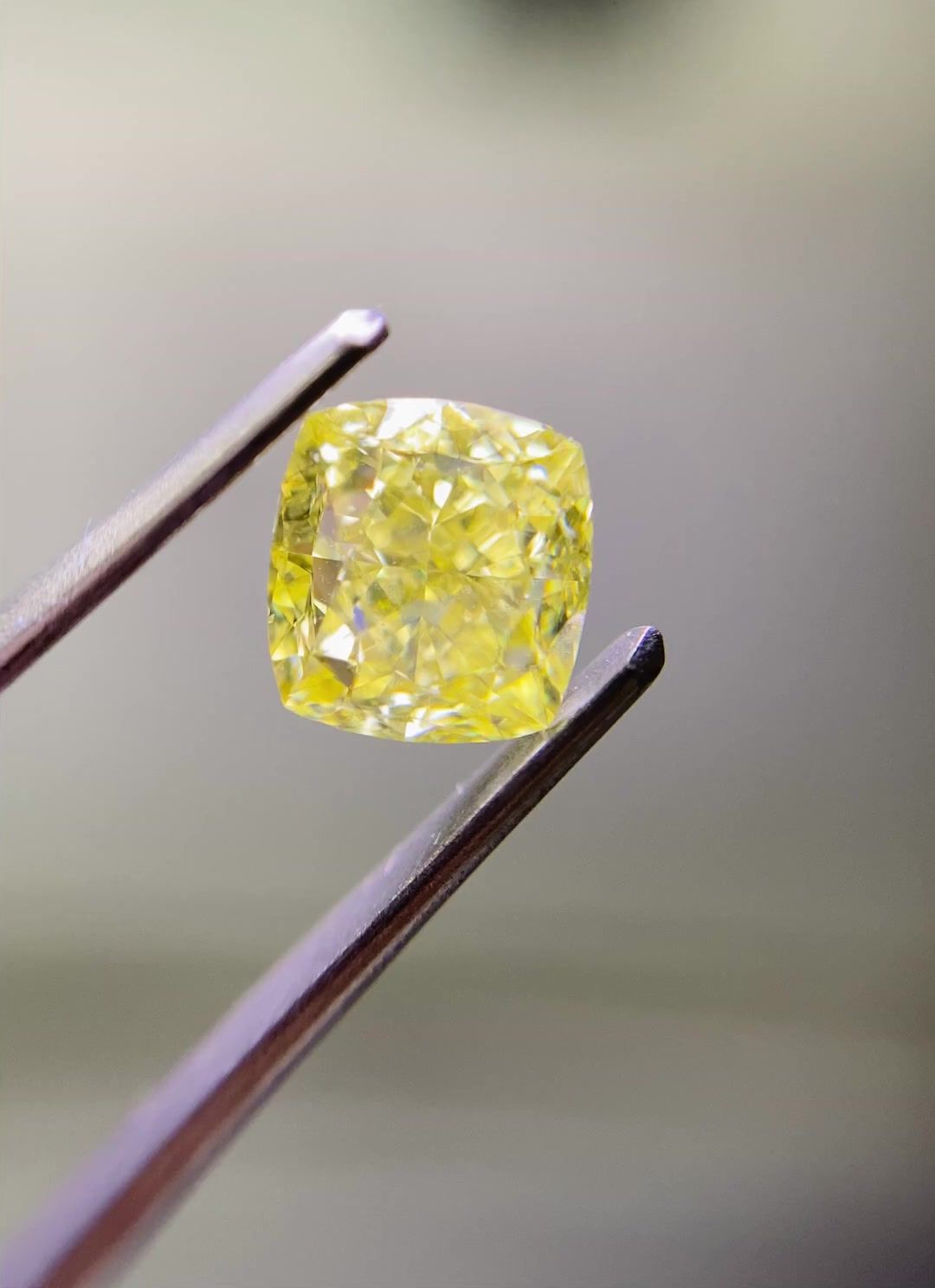 Diament 1.01 ct Fancy Brownish Greenish Yellow/SI1