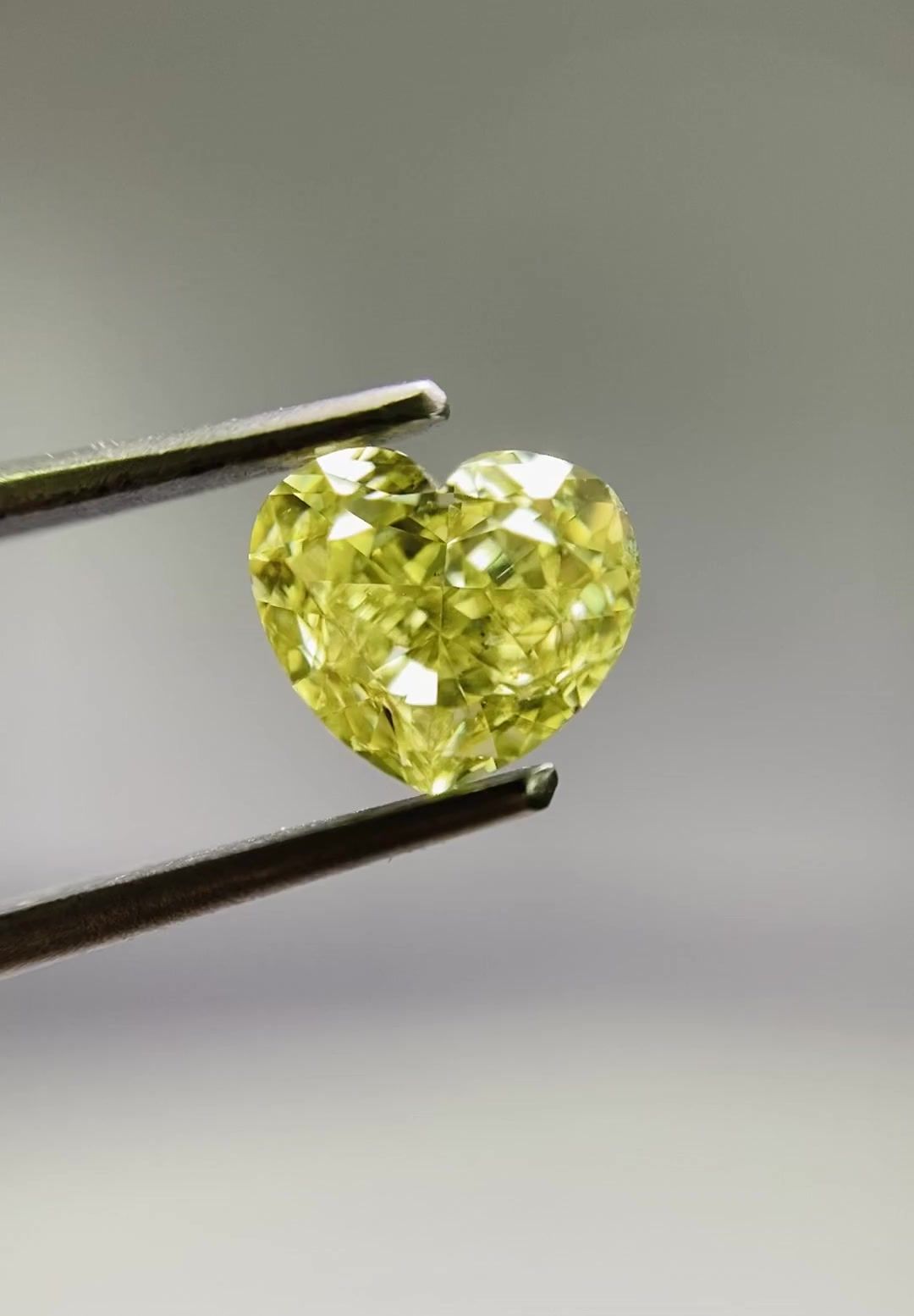 Diament 1.0 ct Fancy Yellow/SI2