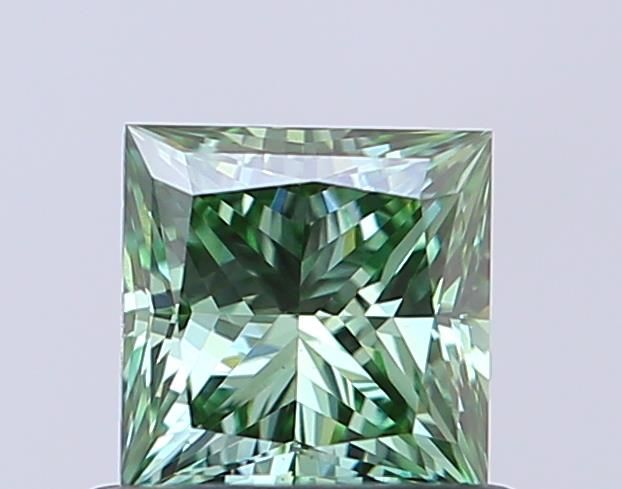 0.61 CT Fancy Vivid Green PRINCESS