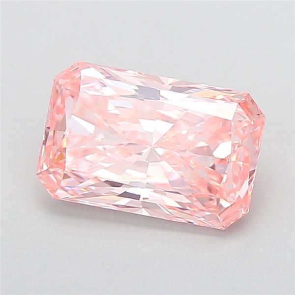 3.08 ct Radiant diamond